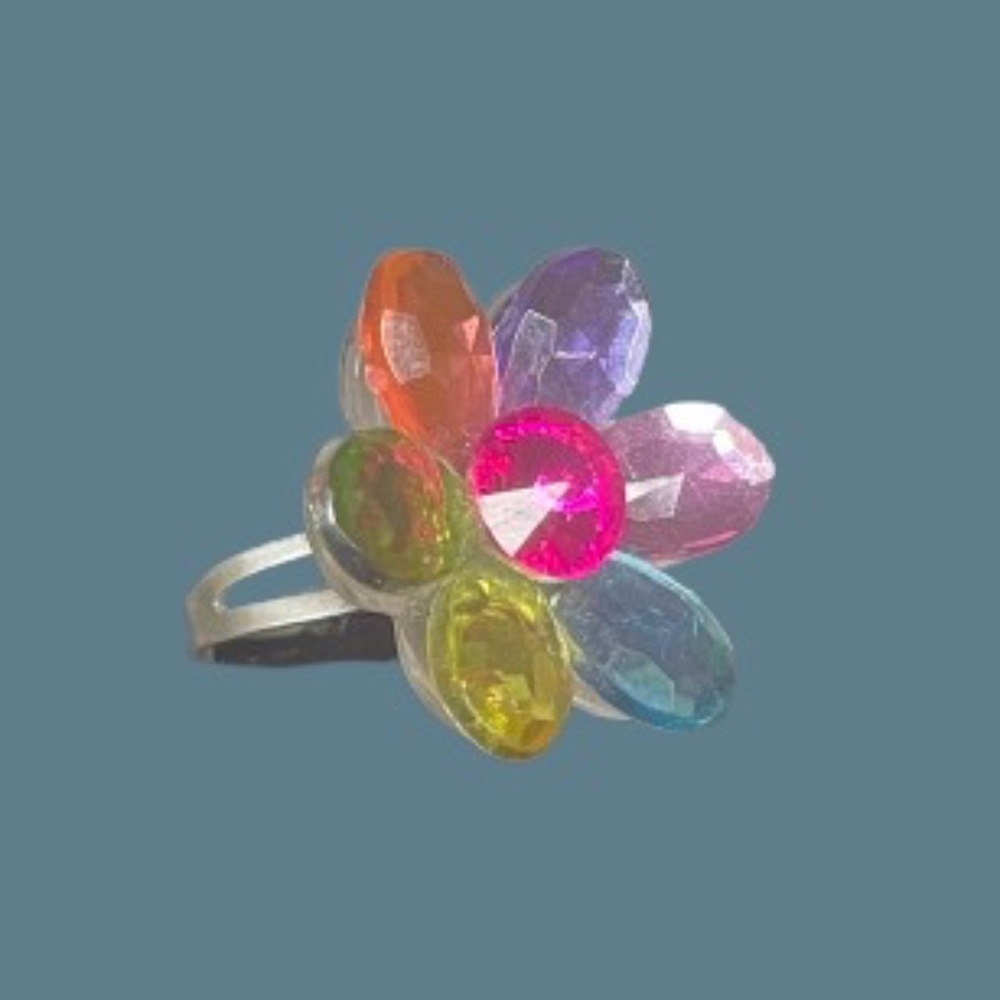 Great Pretenders Flower Gem Ring Adjustable Colorful Plastic Floral Silver Toned